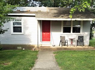 1105 N 5th St, Boonville, IN 47601