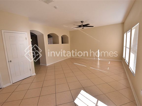 5th image of 13426 Phoenix Dr