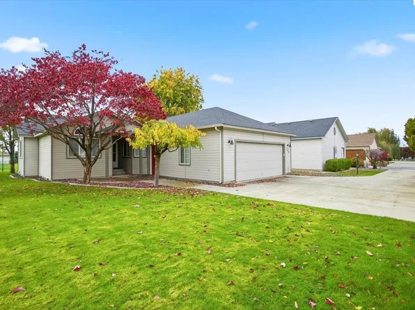 109 Augusta Ln, Pasco, WA 99301