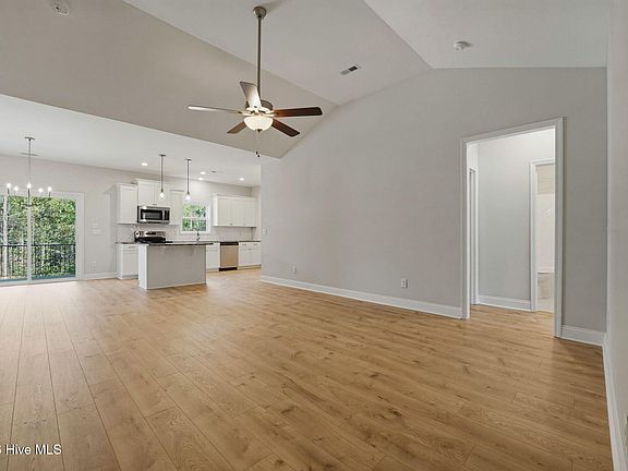 2nd image of 5004 Arcadia Way