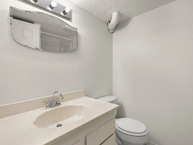 5336 NE 35th Pl — Photo 20