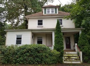 736 Clinton Ave, South Plainfield, NJ 07080
