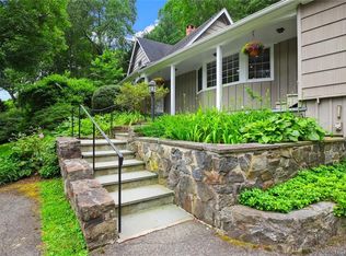 157 Jay St, Katonah, NY 10536