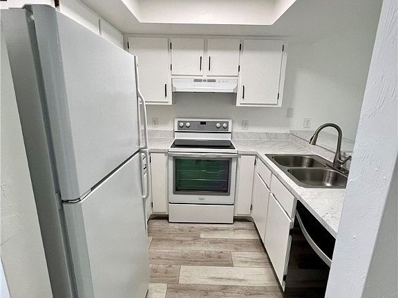 4th image of 1420 Academy Blvd APT 104