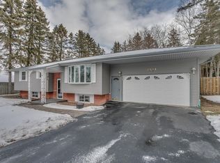 3544 N Summit St, Appleton, WI 54914