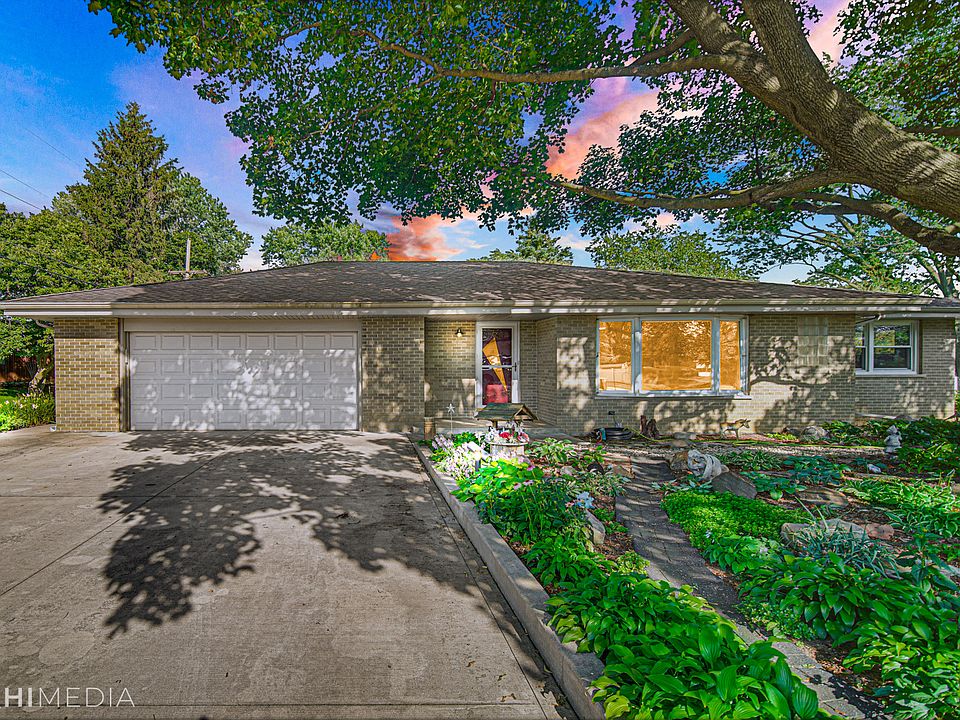 3N651 Central Ct, Addison, IL 60101 Zillow