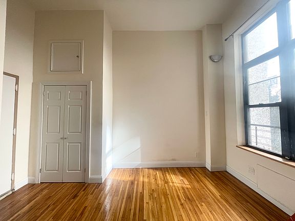 2nd image of 145 W 85th St APT 2B