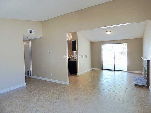 4th image of 2601 San Gorgonio St