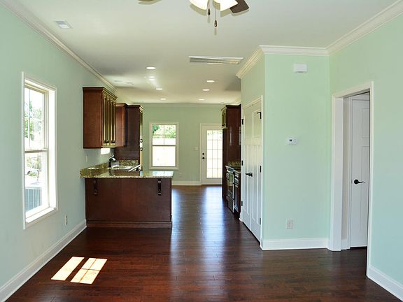 2nd image of 1728 Stonebriar Dr NE #33D