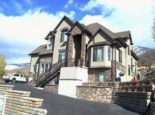 851 S 300 E, Farmington, UT 84025