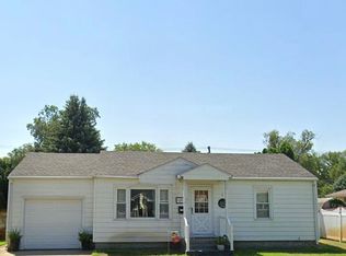 1217 9th St, Columbus, NE 68601