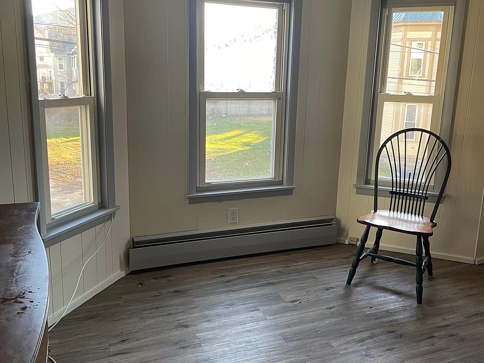 2nd image of 77 Chase Ave #2