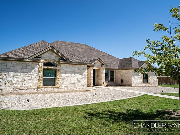 2nd image of 1614 Stonelake Dr