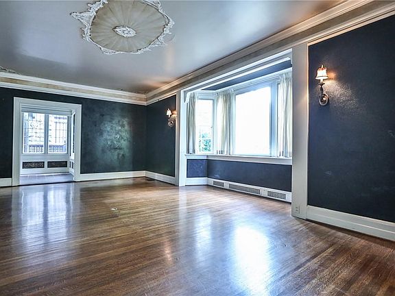 5th image of 60 Argyle St