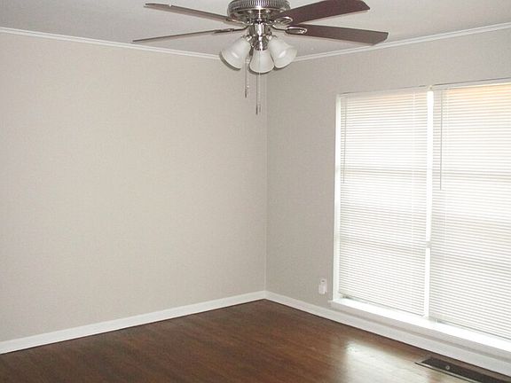 4th image of 2432 S Irvington Ave