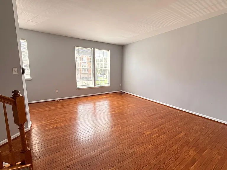 100 Colts Neck Dr — Photo 15