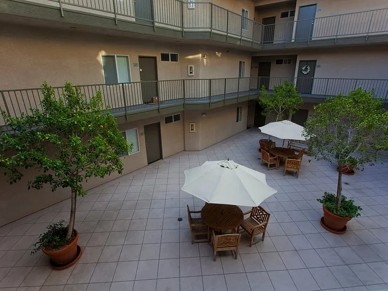 11311 Morrison Street — Photo 1