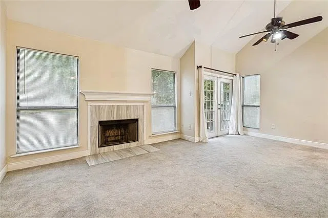 2 bed, 2.0 bath, 1180 sqft, $1,450 — Photo 2