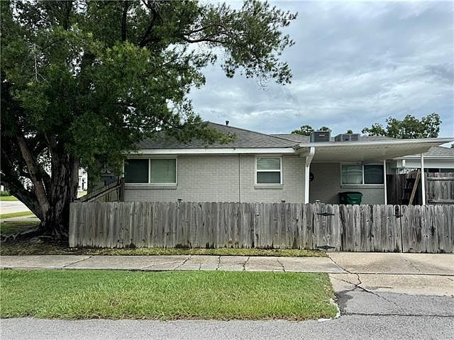 1st image of 501 Metairie Lawn Dr #A