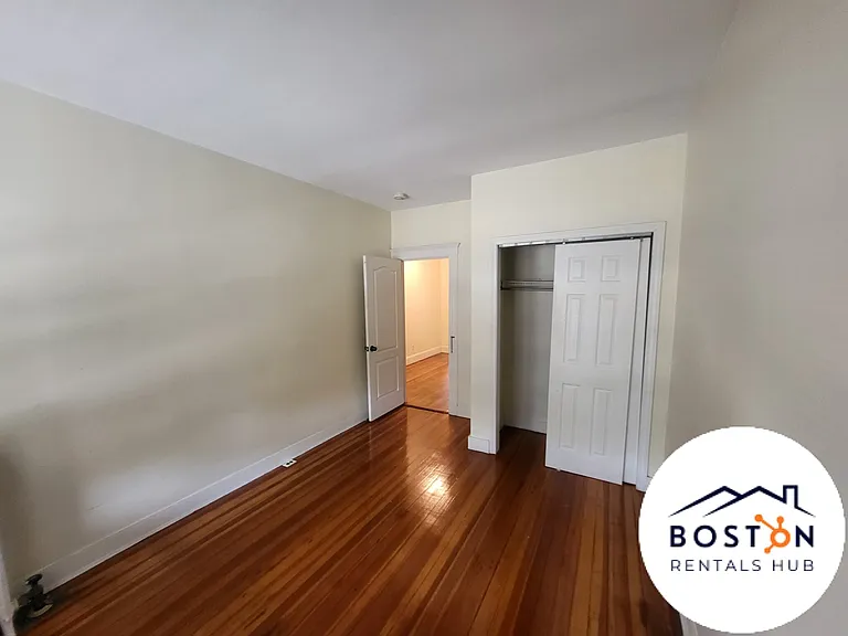 1148 Commonwealth Ave #18 — Photo 5