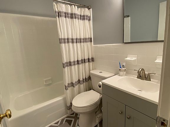 4th image of 2620 Phoenician Dr