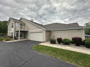 2541 Edgewood Dr, Beloit, WI 53511