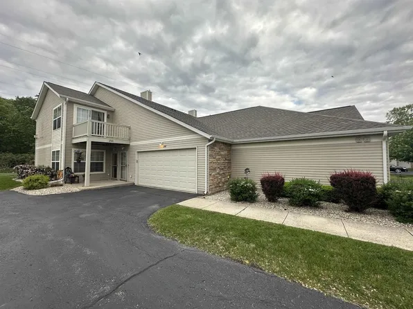 2541 Edgewood Drive, Beloit, WI 53511