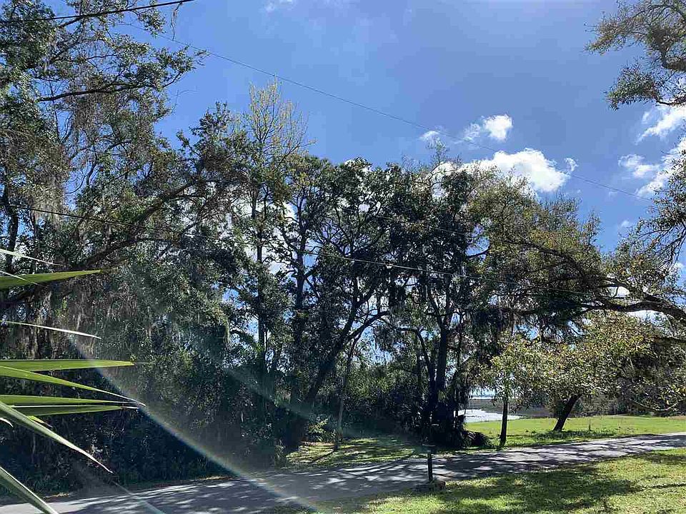 2nd image of 4102 Shore Dr