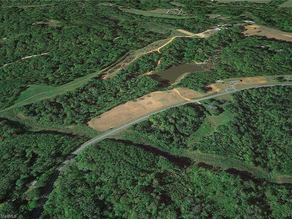 2nd image of 3 Delta Church Rd