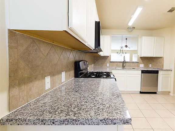 4th image of 14906 Sugar Peak Dr