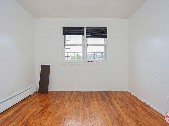 3rd image of 31-40 48th St Floor 3