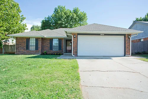 2904 Quail Holw Photo 1