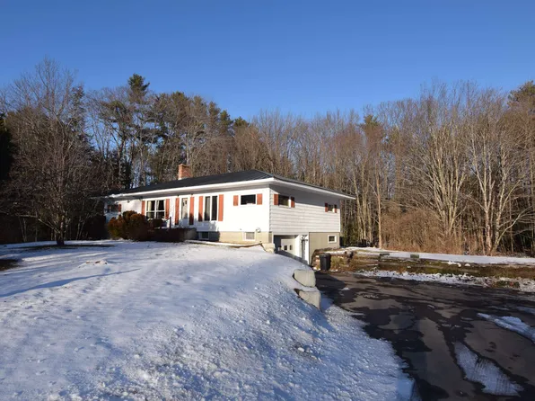 307 Oak Street, Newport, NH 03773