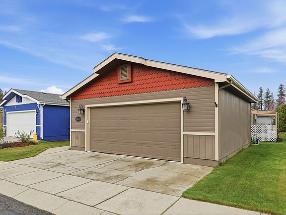 3rd image of 1042 W Sunny Creek Cir