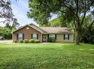 4712 Moss Dr, Knoxville, TN 37912