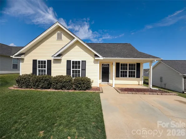 6028 Bradford Ct, Dallas, NC 28034