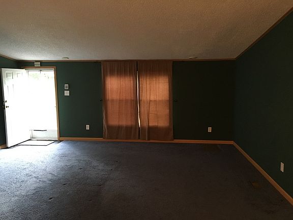 3rd image of 5640 N State Highway 62