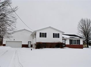 8949 Kane Rd, Wadsworth, OH 44281