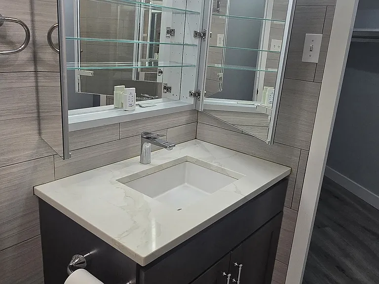 2201 L St NW #204 — Photo 8