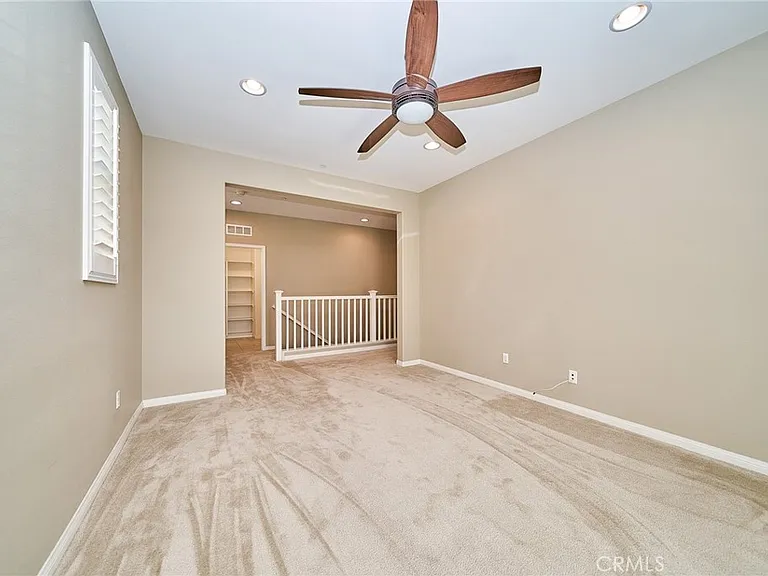 1324 N Macneil Dr — Photo 24