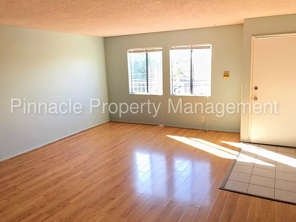 4th image of 330 W 19th St APT 203