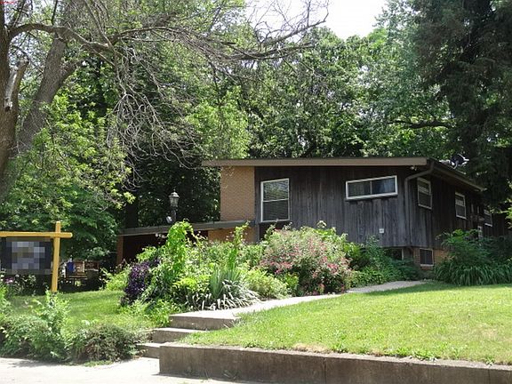 2nd image of 722 Garfield Ave
