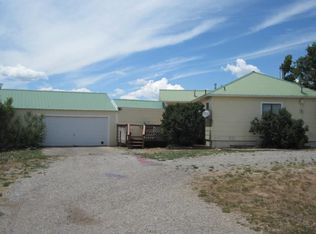 45 Rainbow Rd, Edgewood, NM 87015