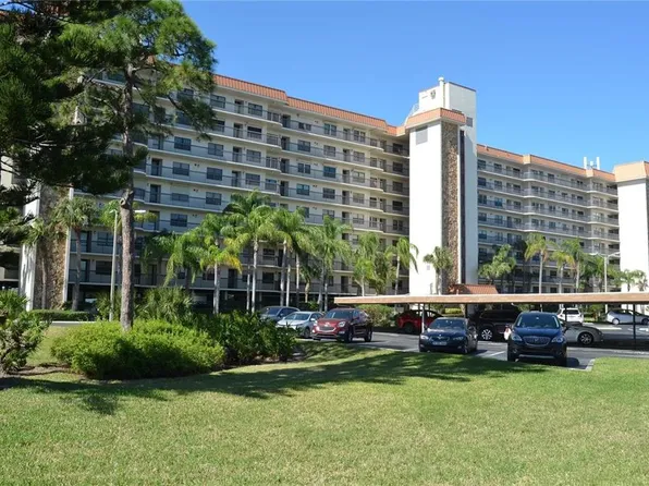 5400 Park St N APT 200, Saint Petersburg, FL 33709