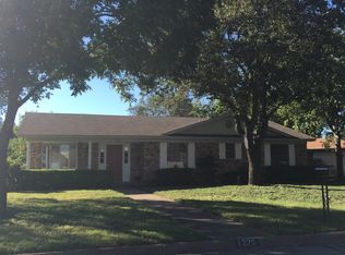 1225 Willowwood Dr, Cleburne, TX 76033