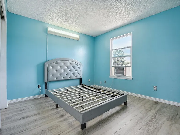 8218 Washington St #6 — Photo 14