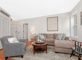 243 North St APT 3, Boston, MA 02113