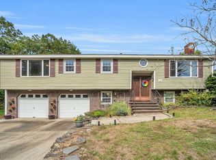 40 Mill St, Tewksbury, MA 01876
