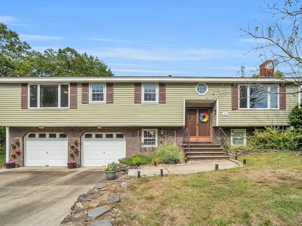 40 Mill St, Tewksbury, MA 01876