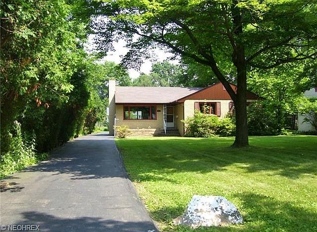 1st image of 356 Rosalind Ave